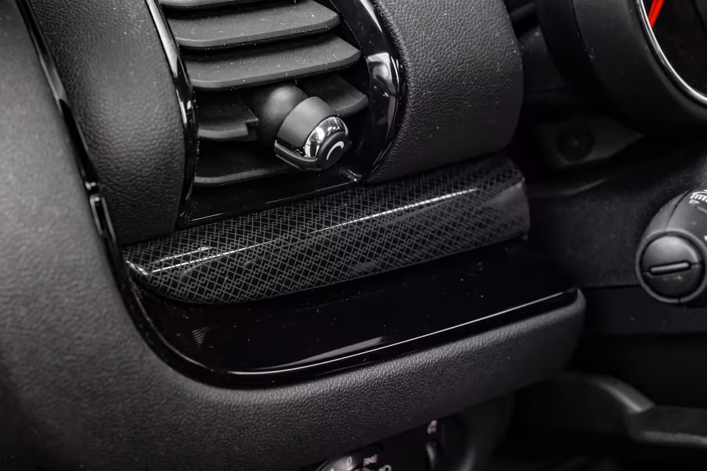 Mini Clubman 2.0 JCW ALL4 l Harman/Kardon Sound l Leder/Alcantara l Head up Display l Panoramadak l Cam