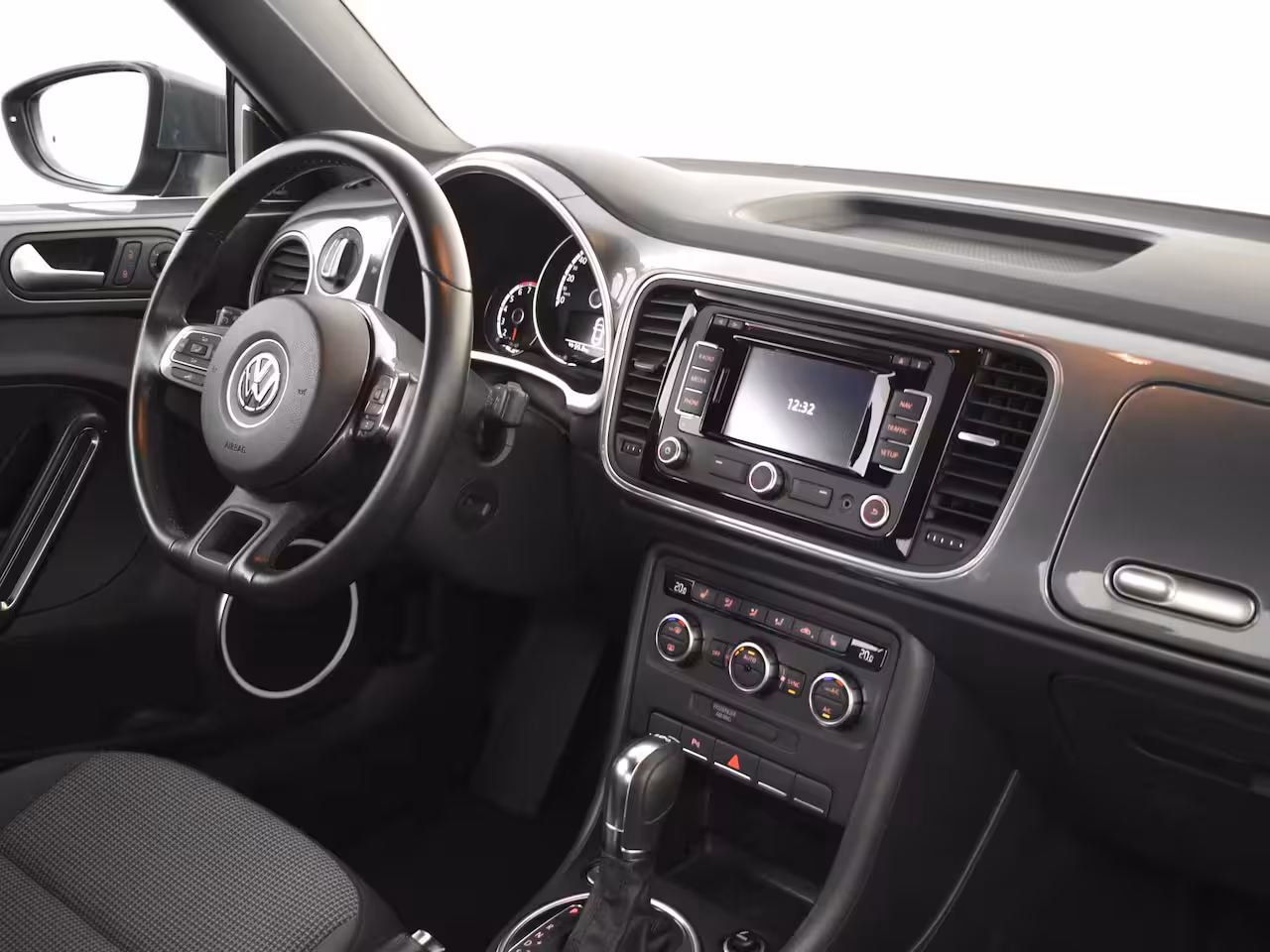 Volkswagen Beetle 1.4 TSI Design 160pk DSG/AUTO | Fender audio | Keyless | Stoelverwarming | Xenon - LED l P