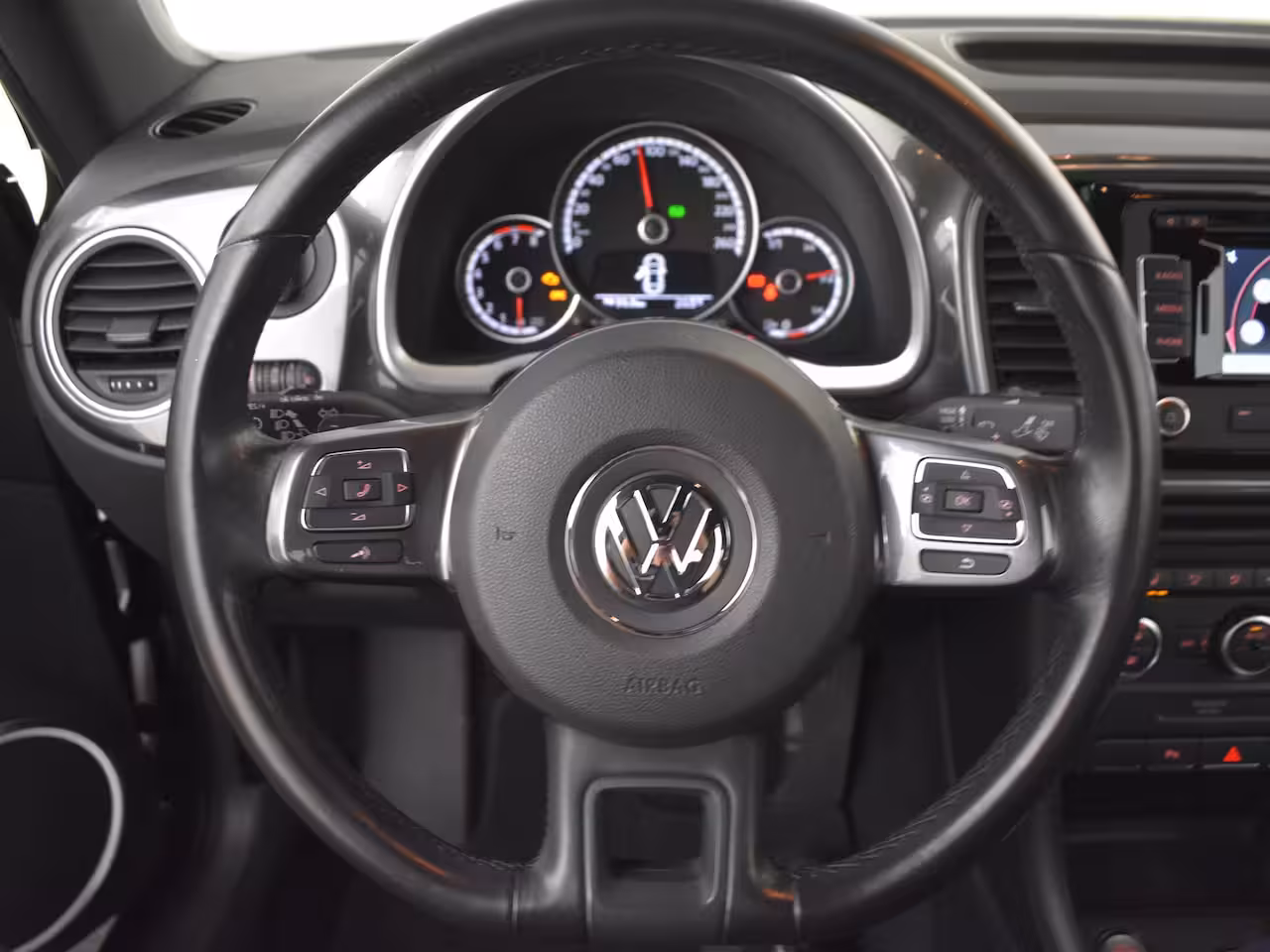 Volkswagen Beetle 1.4 TSI Design 160pk DSG/AUTO | Fender audio | Keyless | Stoelverwarming | Xenon - LED l P
