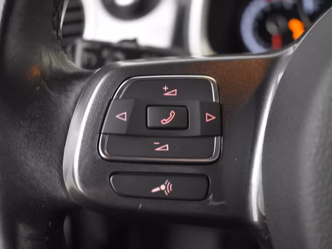 Volkswagen Beetle 1.4 TSI Design 160pk DSG/AUTO | Fender audio | Keyless | Stoelverwarming | Xenon - LED l P