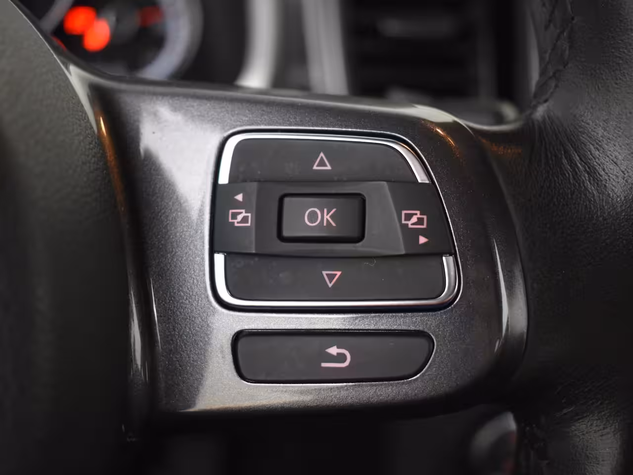 Volkswagen Beetle 1.4 TSI Design 160pk DSG/AUTO | Fender audio | Keyless | Stoelverwarming | Xenon - LED l P