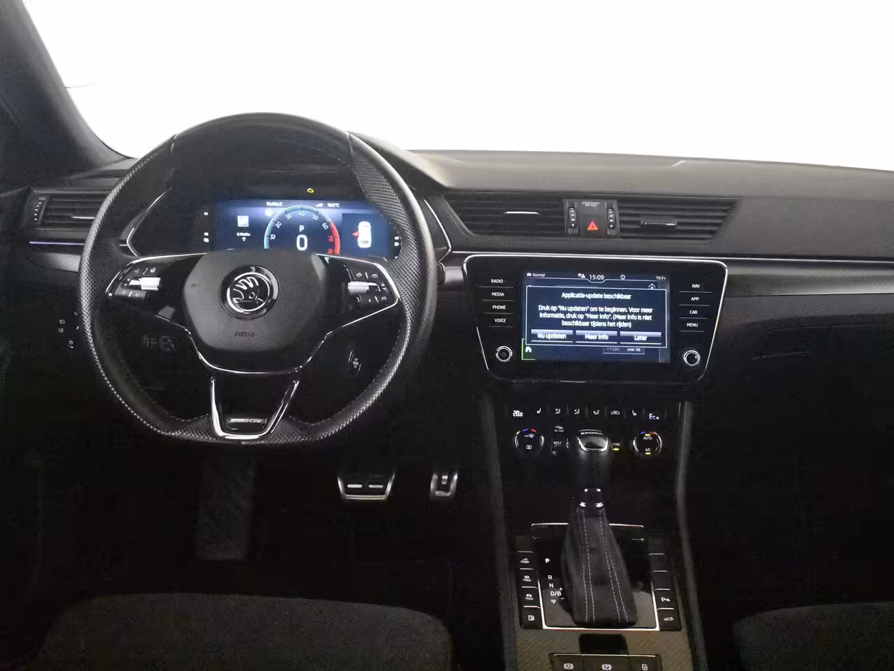 Skoda Superb Combi 1.4 TSI iV Sportline Business l Elekt. Stoel incl Memory l Pano Dak l Camera l Elektr. Kle