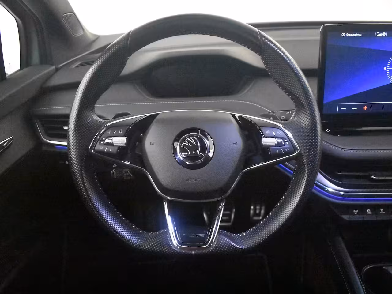 Skoda Enyaq iV 60 Sportline l SOH 91, 38% l Camera | 21" l Apple Car Play l Matte kleur l Navi l Sportsto