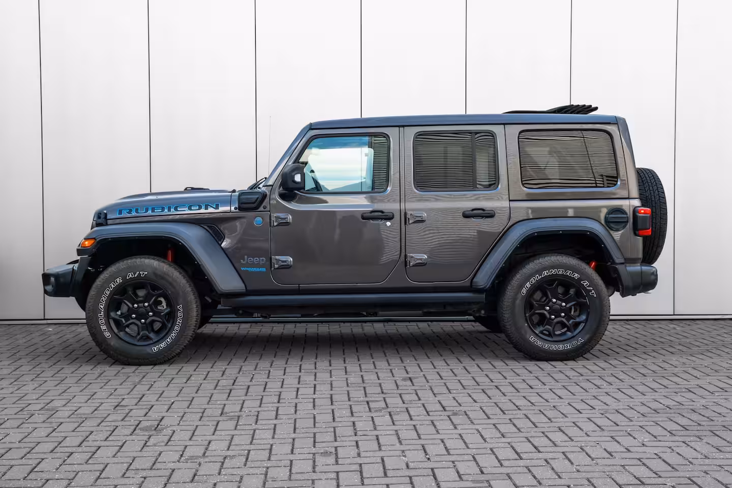 Jeep Wrangler Unlimited 4xe 380 Rubicon l Elekt. Schuifdak l Stoel/Stuurverwarming l Leder l Dodehoek Assist l LED