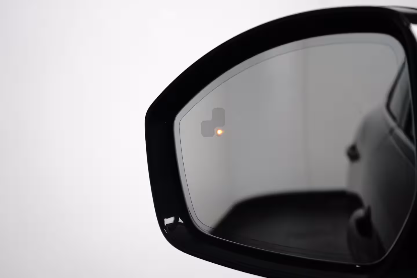Jaguar F-Pace 2.0 P400e PHEV R-Dynamic HSE l Schaalstoelen l Meridian Sound l Head up d. l Stoelventilat