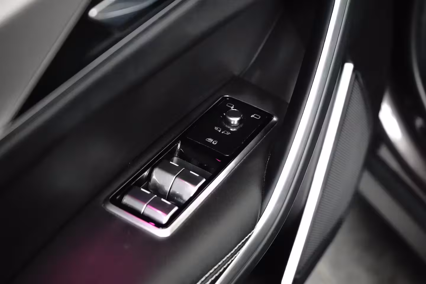 Jaguar F-Pace 2.0 P400e PHEV R-Dynamic HSE l Schaalstoelen l Meridian Sound l Head up d. l Stoelventilat