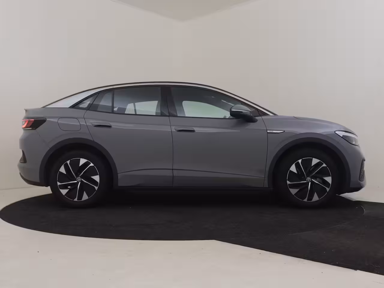 Volkswagen ID.5 Pro Performance 204PK. | Camera | Stoelverwarming l Dynamic Drive Control l SOH 94%| Cruis