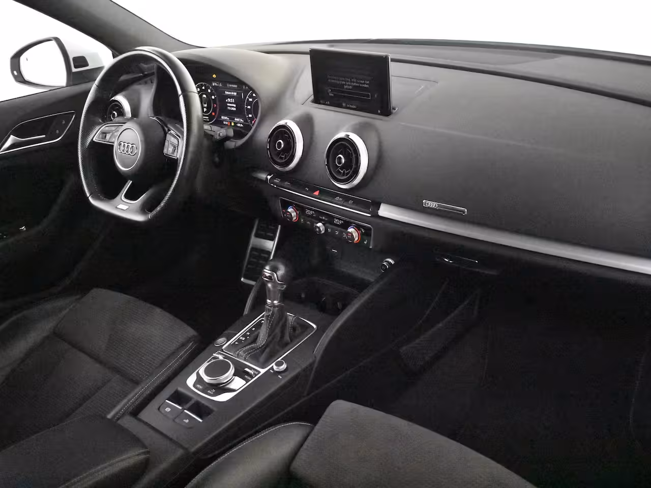 Audi A3 Cabriolet 1.5 TFSI CoD Sport S Line Edition 150PK AUTO | Trekhaak | Achteruitrijcamera | Keyless | D