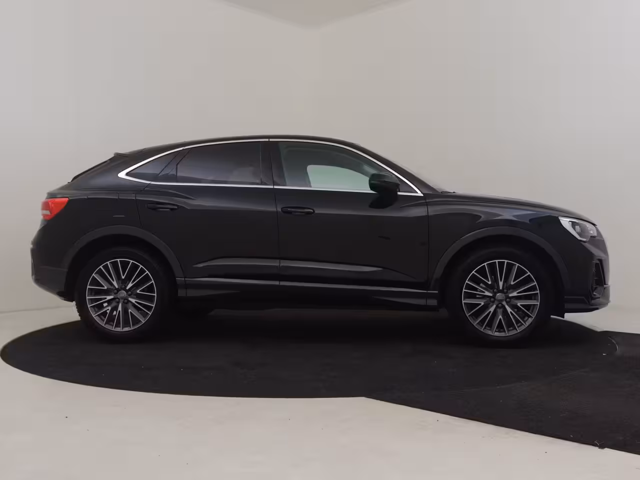 Audi Q3 Sportback 35 TFSI Pro Line S 150 Pk DSG/AUTO | Dealer onderhouden | Trekhaak uitklapbaar | dodehoek