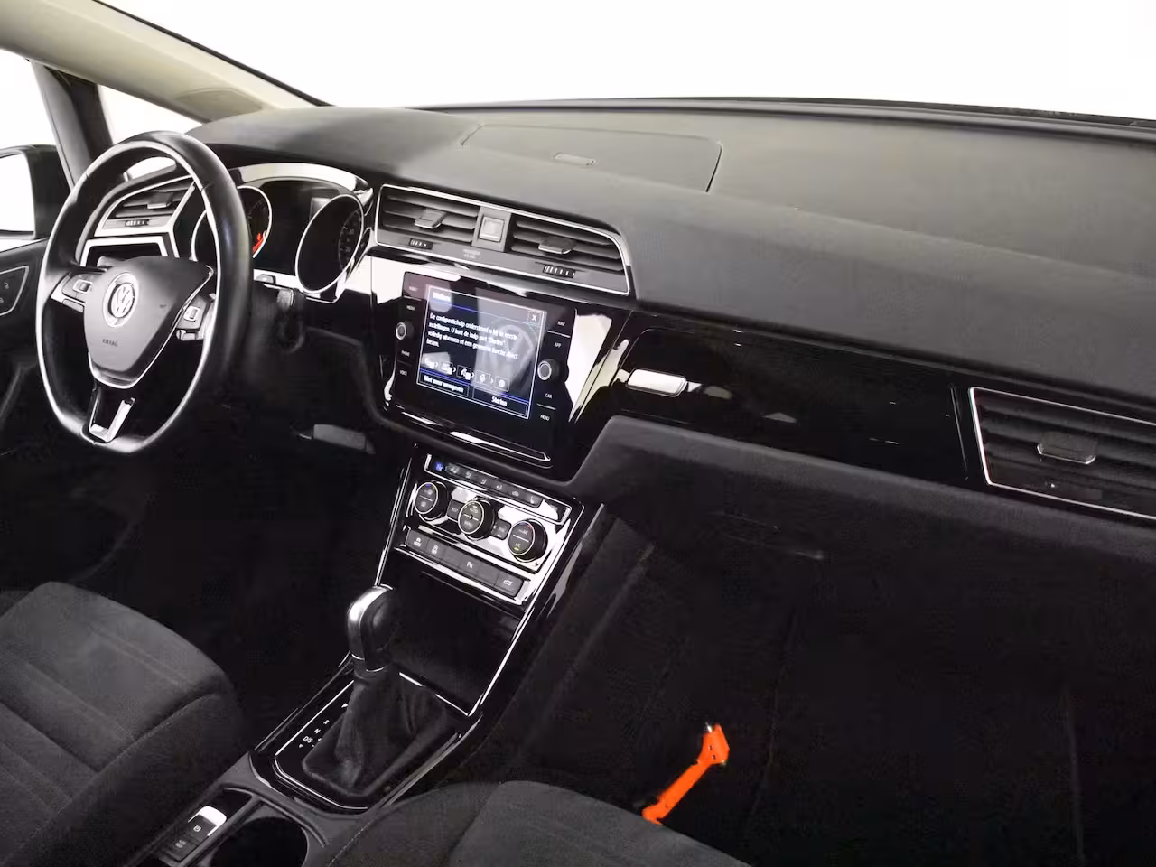 Volkswagen Touran 1.4 TSI Highline 7p 150PK DSG/AUTO | Trekhaak | App connect | Climate contr | PDC | |Cruis
