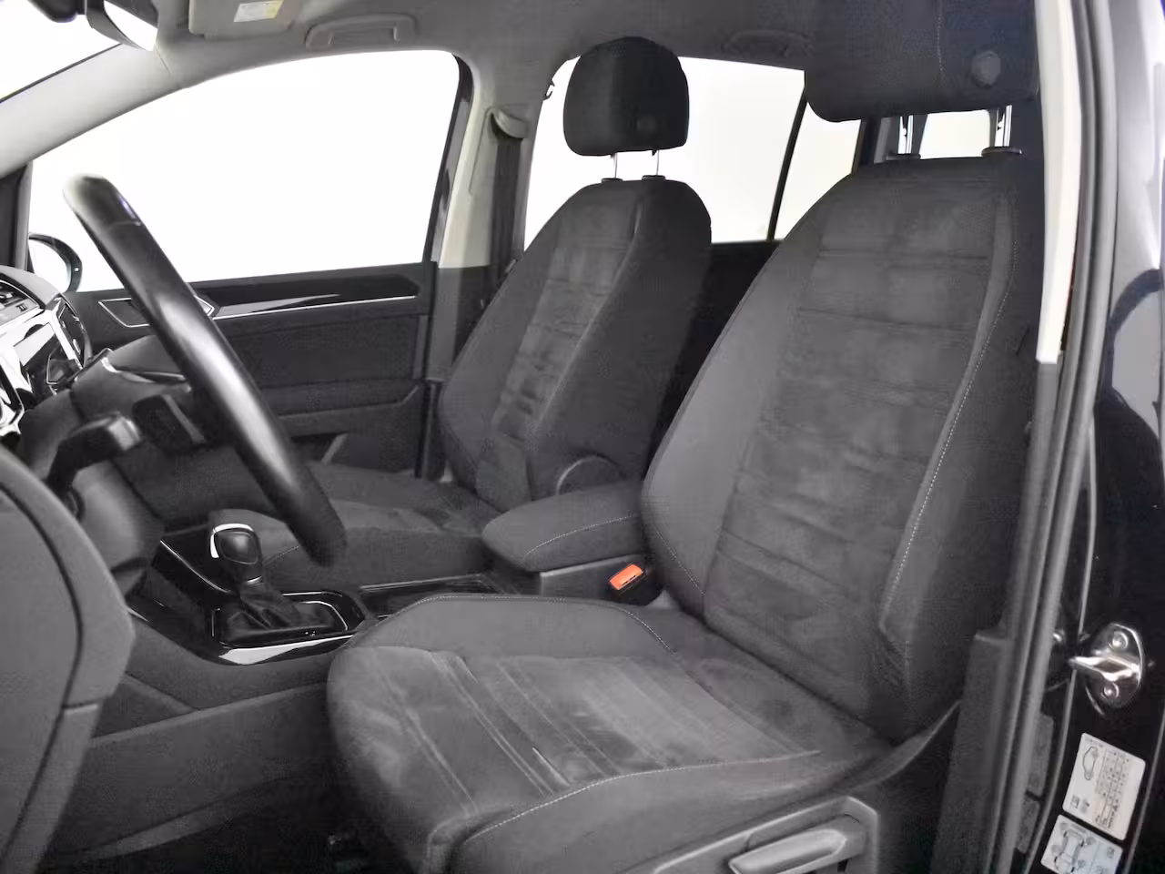 Volkswagen Touran 1.4 TSI Highline 7p 150PK DSG/AUTO | Trekhaak | App connect | Climate contr | PDC | |Cruis