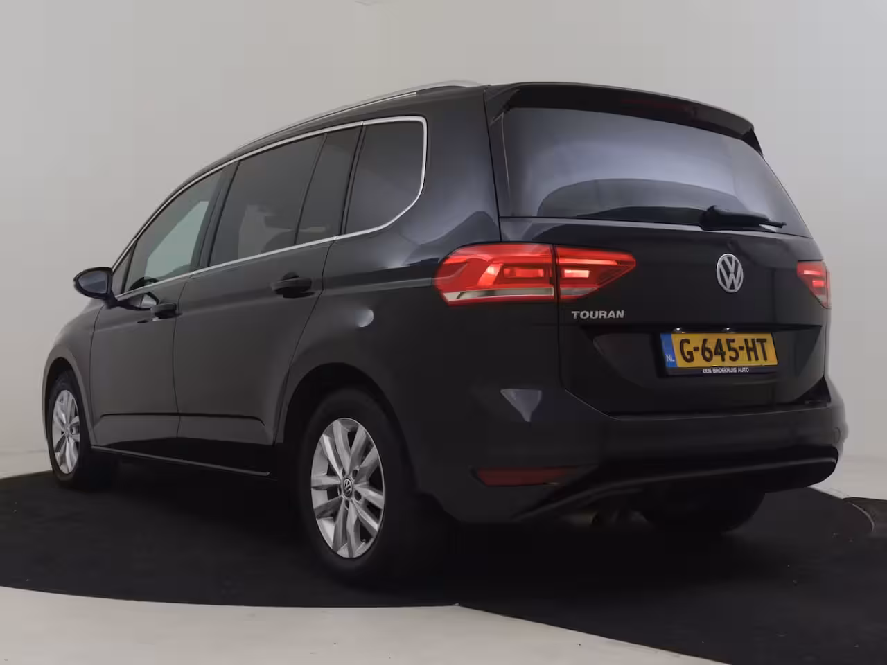 Volkswagen Touran 1.4 TSI Highline 7p 150PK DSG/AUTO | Trekhaak | App connect | Climate contr | PDC | |Cruis