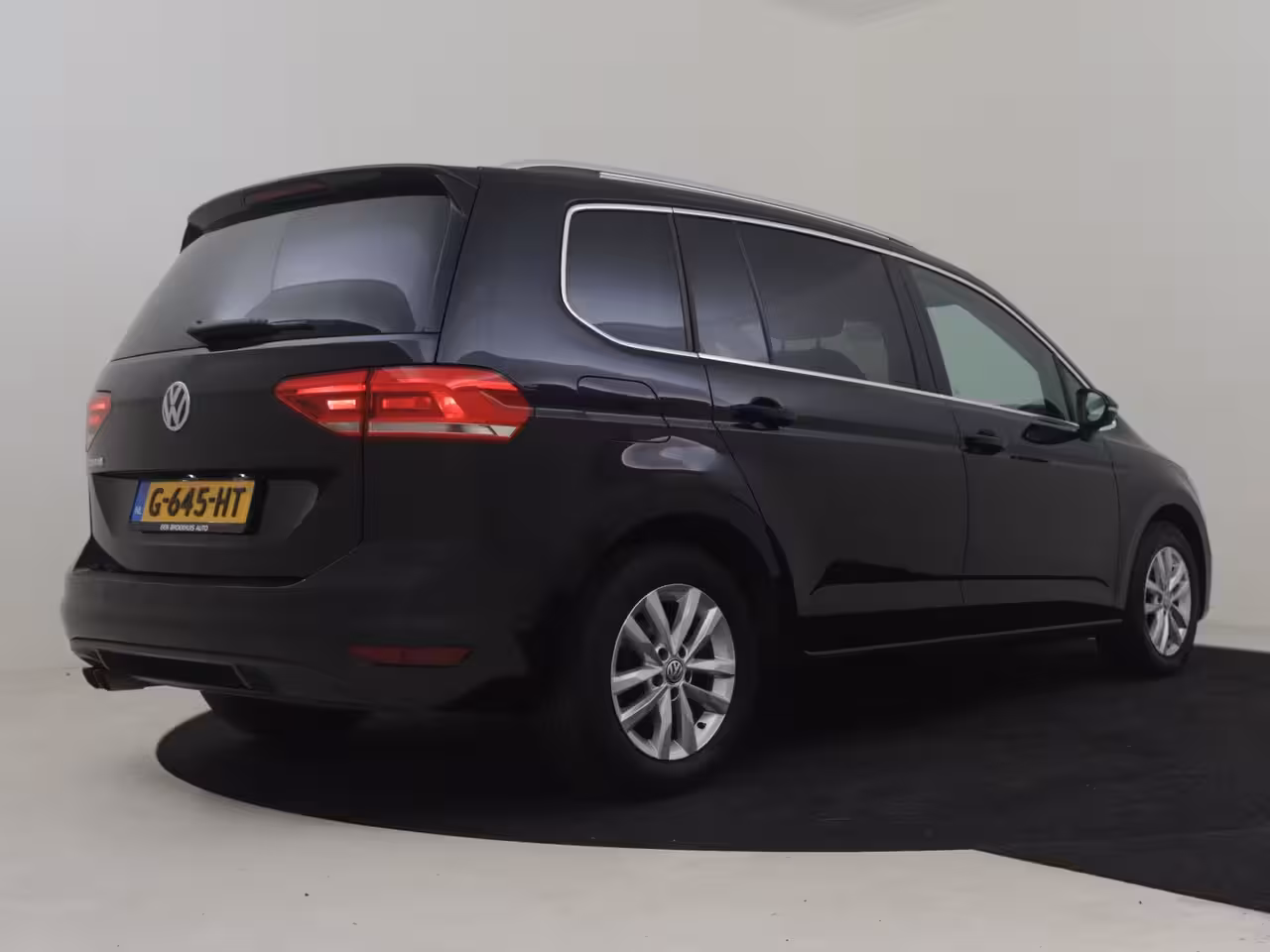 Volkswagen Touran 1.4 TSI Highline 7p 150PK DSG/AUTO | Trekhaak | App connect | Climate contr | PDC | |Cruis