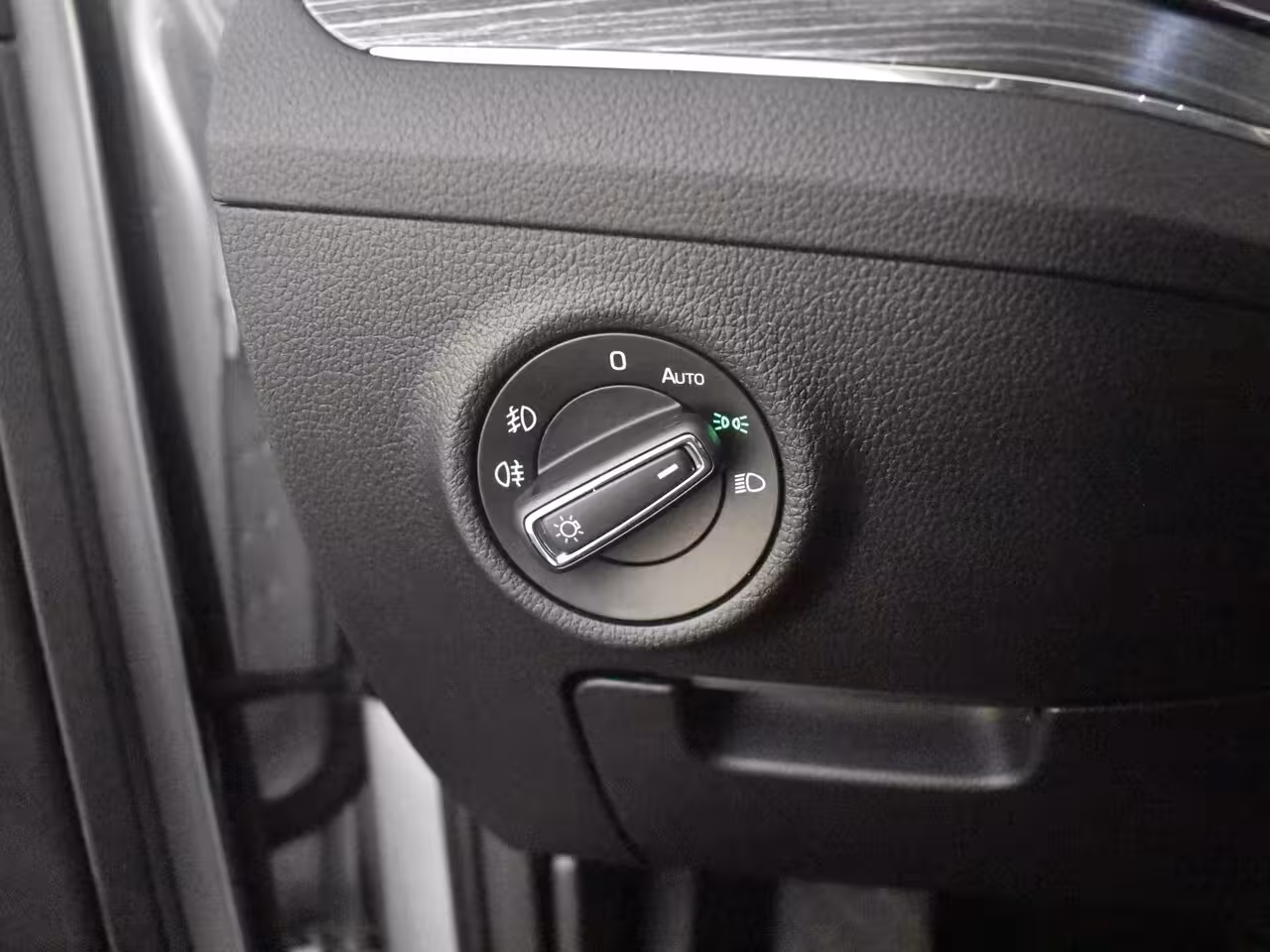 Skoda Superb Combi 1.4 TSI iV Sportline Business 218PK DSG/AUTO l Elektr. Klep l Achteruitrijcamera | App Con