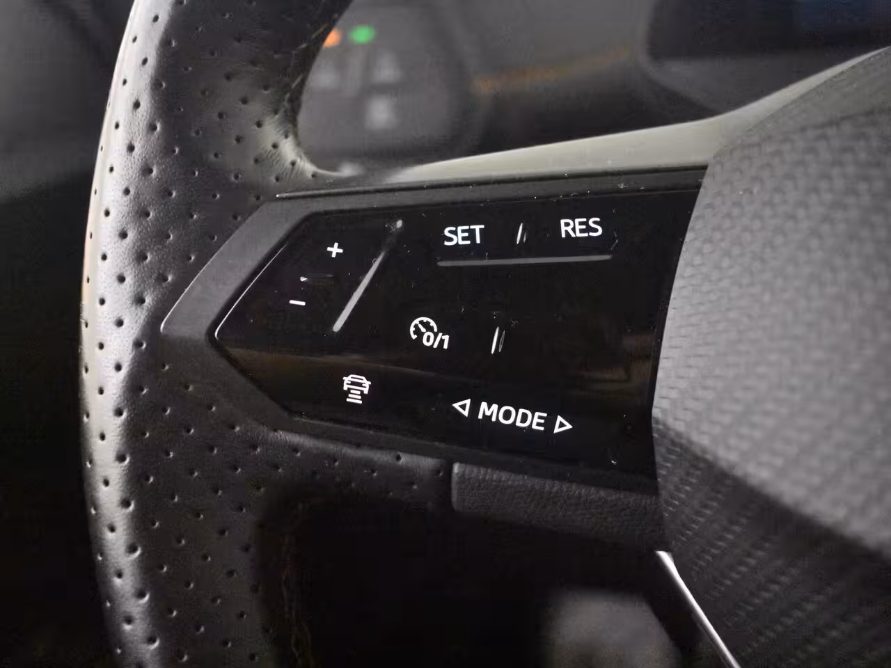 Cupra Born Impulse 62 kWh | Camera | Adapt Cr. Control | 94 % SoH | Stoel/stuurverw | Elekt. Verst. v