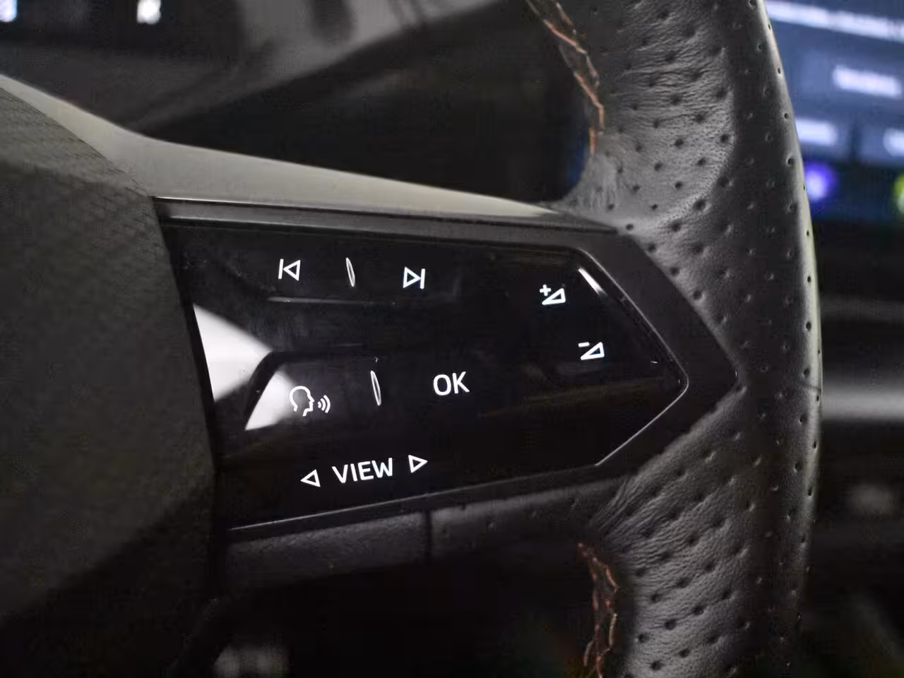 Cupra Born Impulse 62 kWh | Camera | Adapt Cr. Control | 94 % SoH | Stoel/stuurverw | Elekt. Verst. v