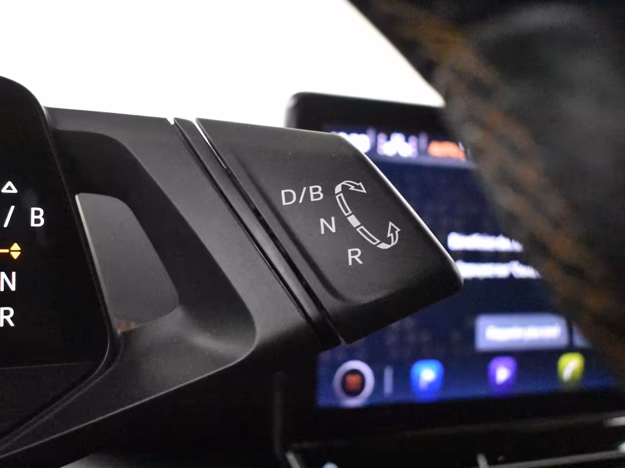 Cupra Born Adrenaline One 62 kWh l Achteruitrijcamera | App connect | Stoel en Stuurverwarming l Navi