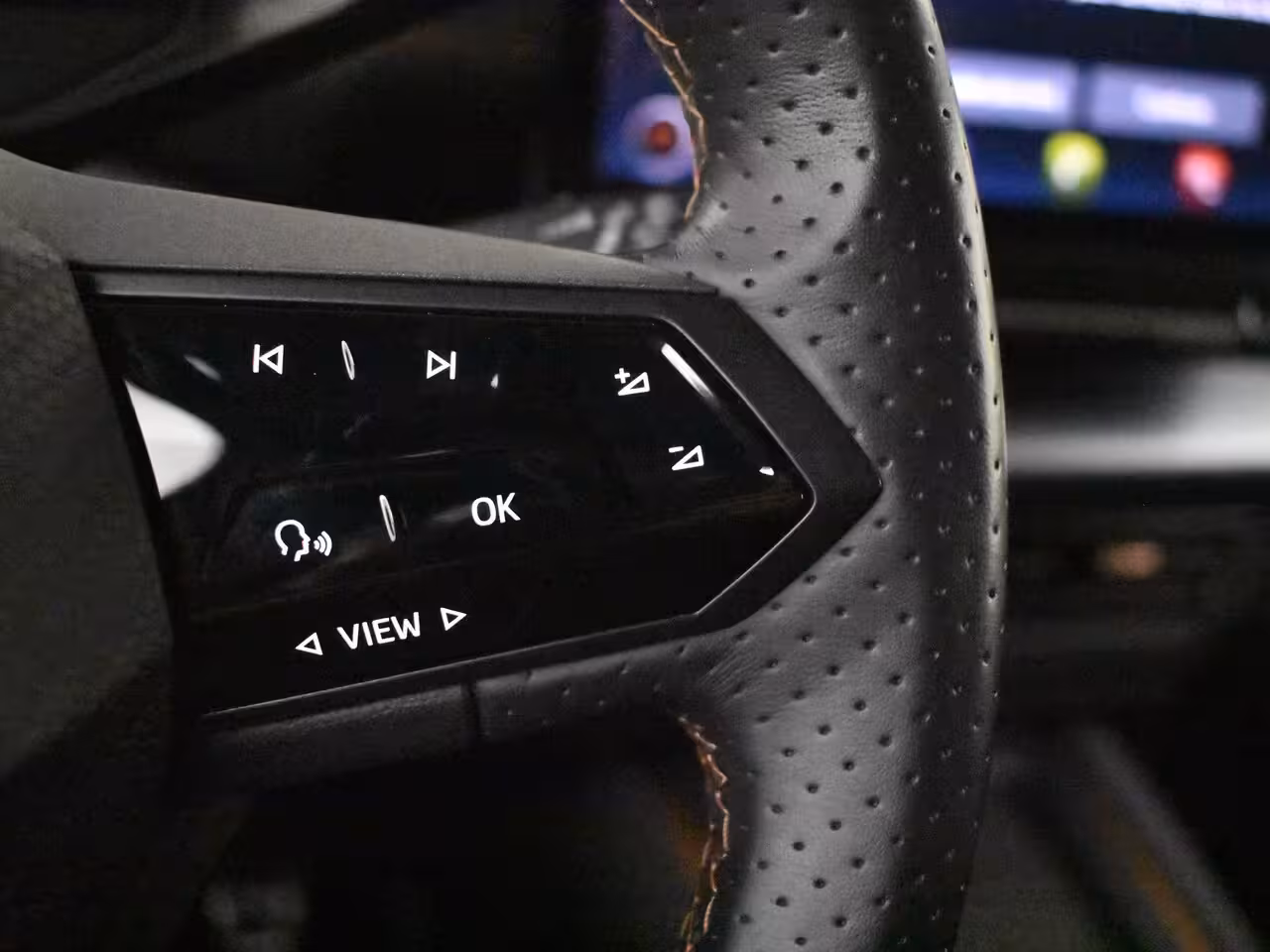 Cupra Born Adrenaline One 62 kWh l Achteruitrijcamera | App connect | Stoel en Stuurverwarming l Navi
