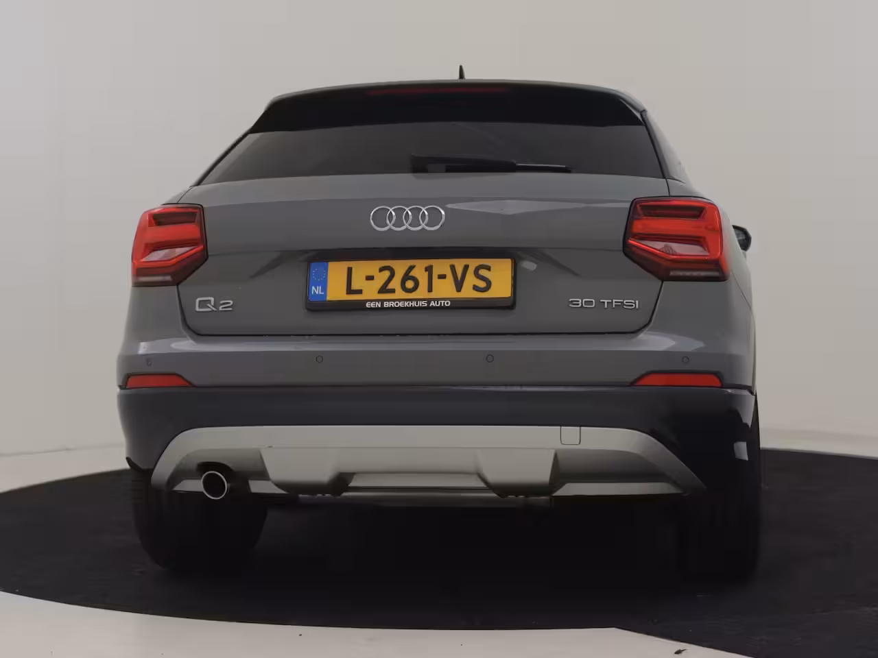 Audi Q2 30 TFSI S Edition l Panorama Dak | Keyless entry/start | Stoelverwarming | Dodehoek detect
