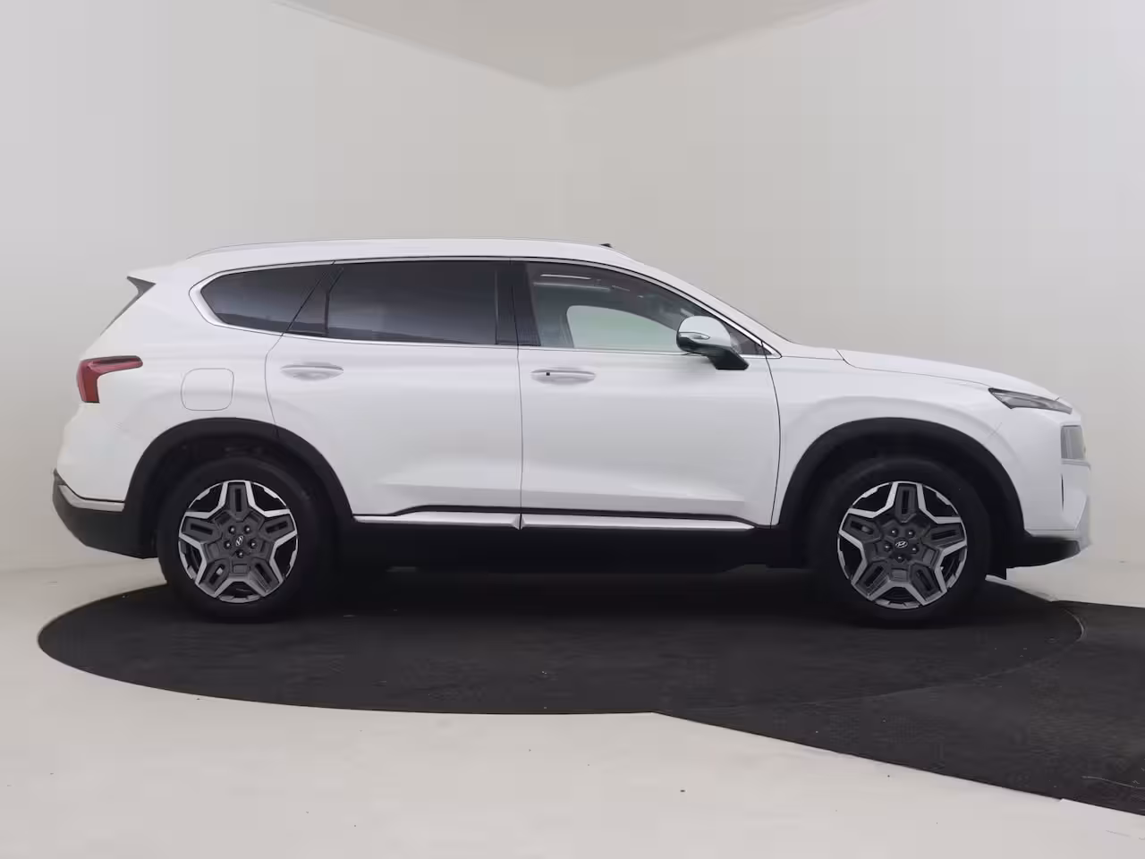 Hyundai Santa Fe 1.6 T-GDI PHEV Premium 265 PK AUTO | Head-up display | Elekt glazen pano-dak | 360 gr Came