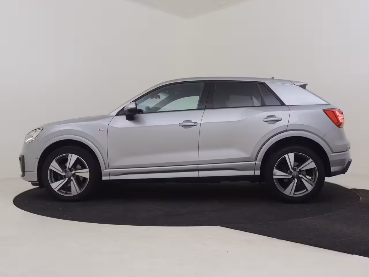 Audi Q2 35 TFSI CoD Sport S line Edition 150PK DSG/AUTO | Cr. control | Climate control | Parkeers