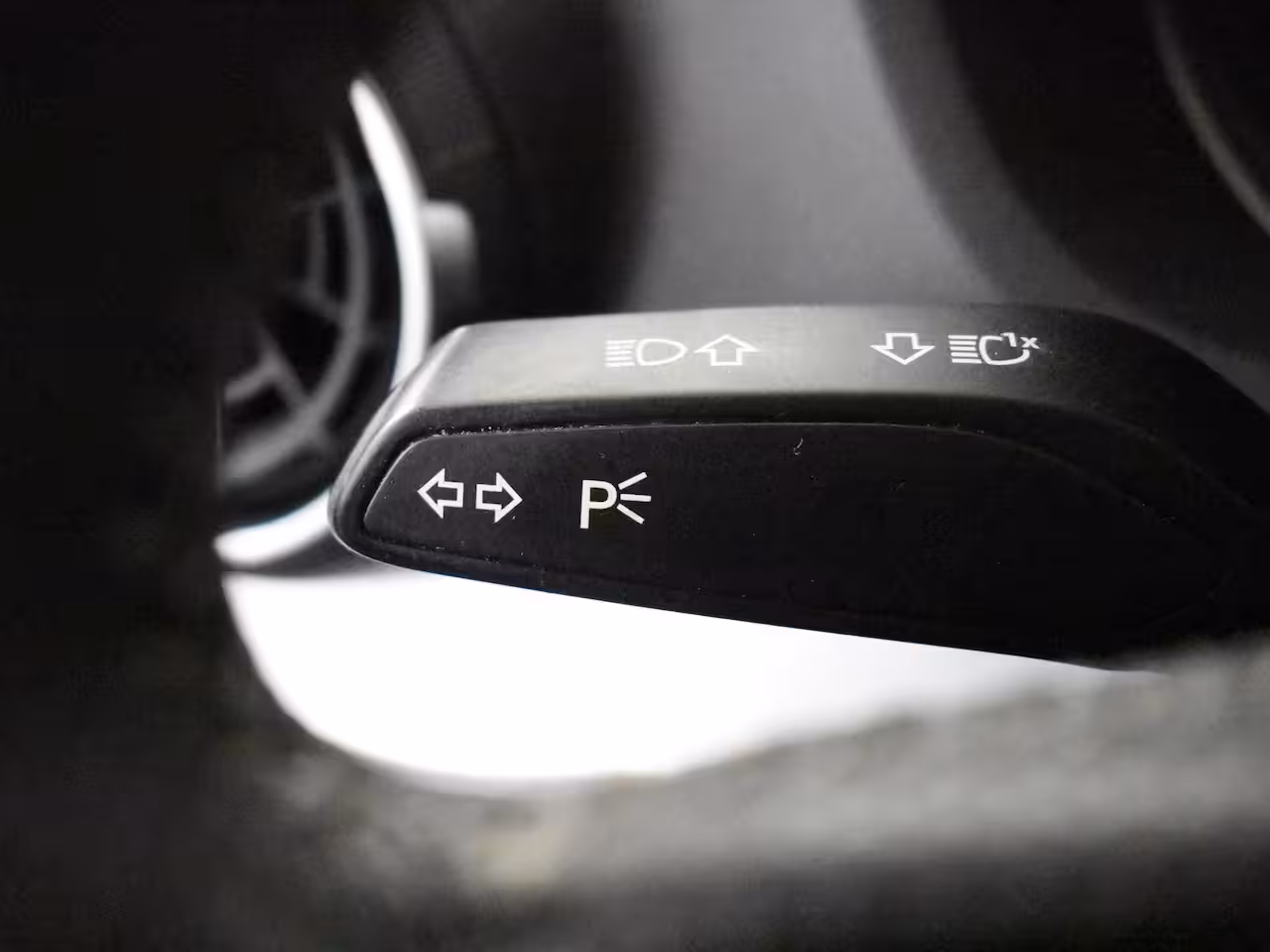 Audi Q2 35 TFSI CoD Sport S line Edition 150PK DSG/AUTO | Cr. control | Climate control | Parkeers