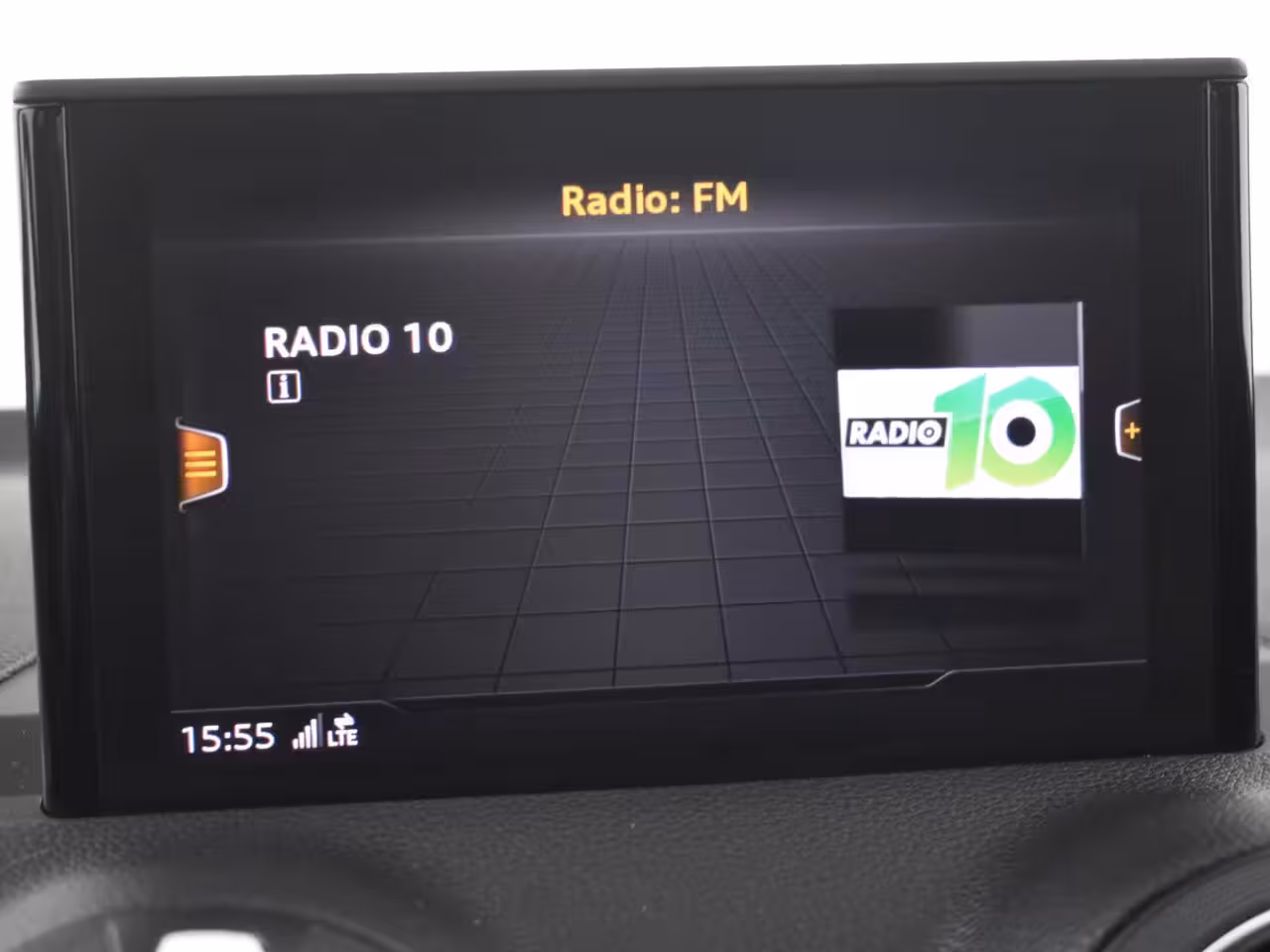 Audi Q2 35 TFSI CoD Sport S line Edition 150PK DSG/AUTO | Cr. control | Climate control | Parkeers