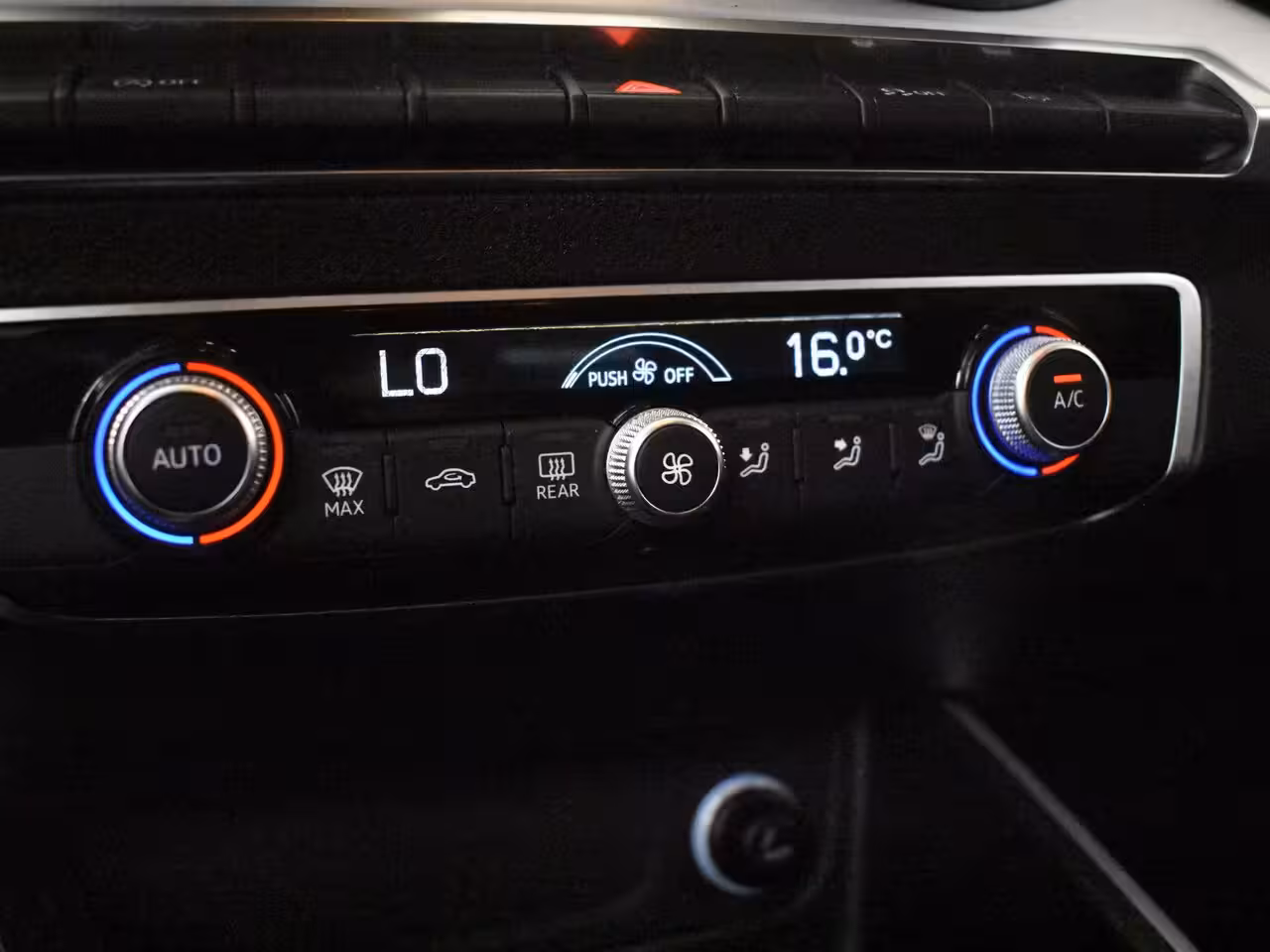 Audi Q2 35 TFSI CoD Sport S line Edition 150PK DSG/AUTO | Cr. control | Climate control | Parkeers
