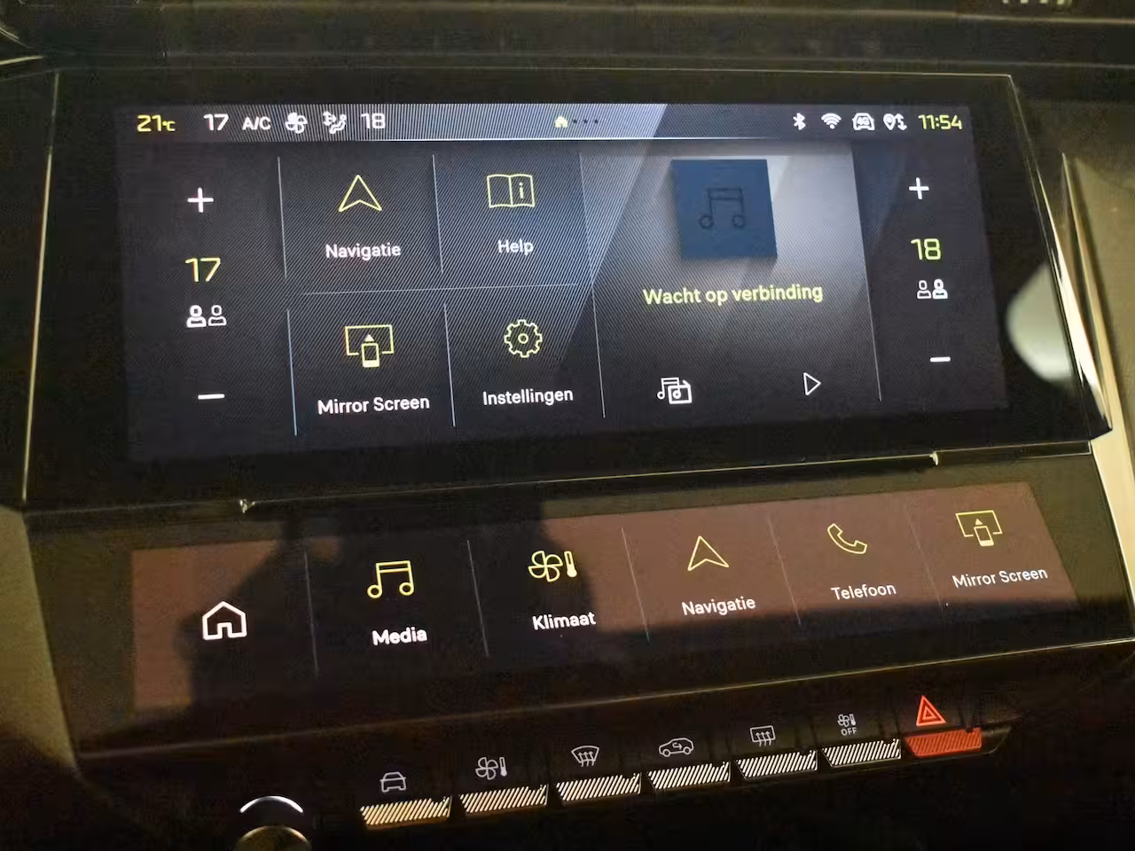 Peugeot E-308 Allure EV 54 kWh | 1e eigenaar | Apple carplay | Achteruitrijcamera | Keyless | Navigatie