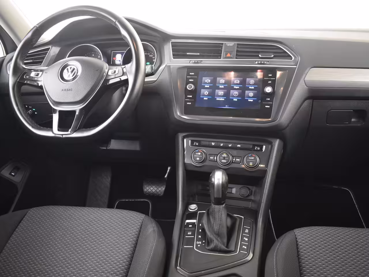 Volkswagen Tiguan Allspace 1.5 TSI Comfortline Business 150PK DSG/AUTO | Trekhaak uitklapbaar | Achteruitrijcamera |