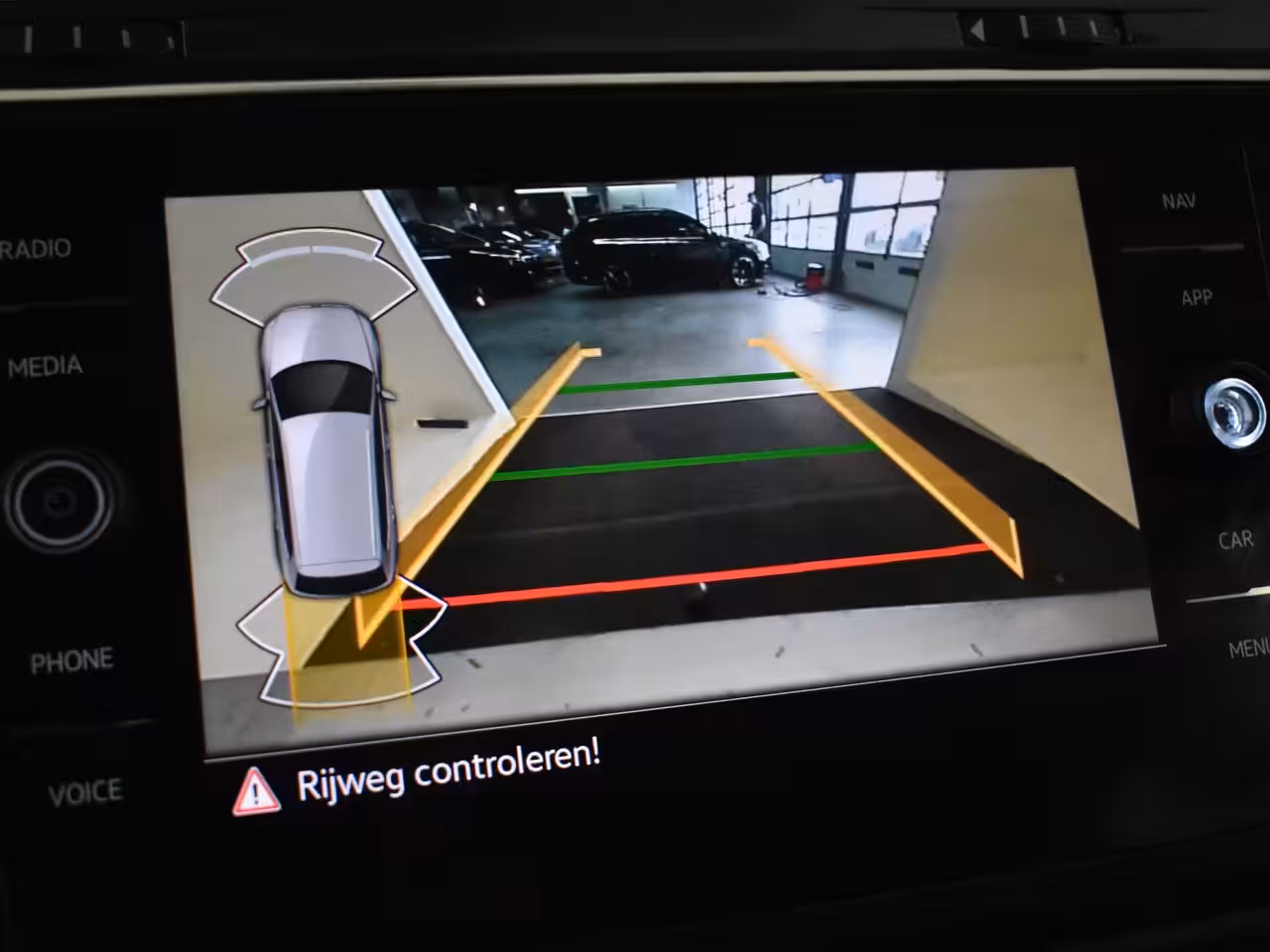 Volkswagen Tiguan Allspace 1.5 TSI Comfortline Business 150PK DSG/AUTO | Trekhaak uitklapbaar | Achteruitrijcamera |