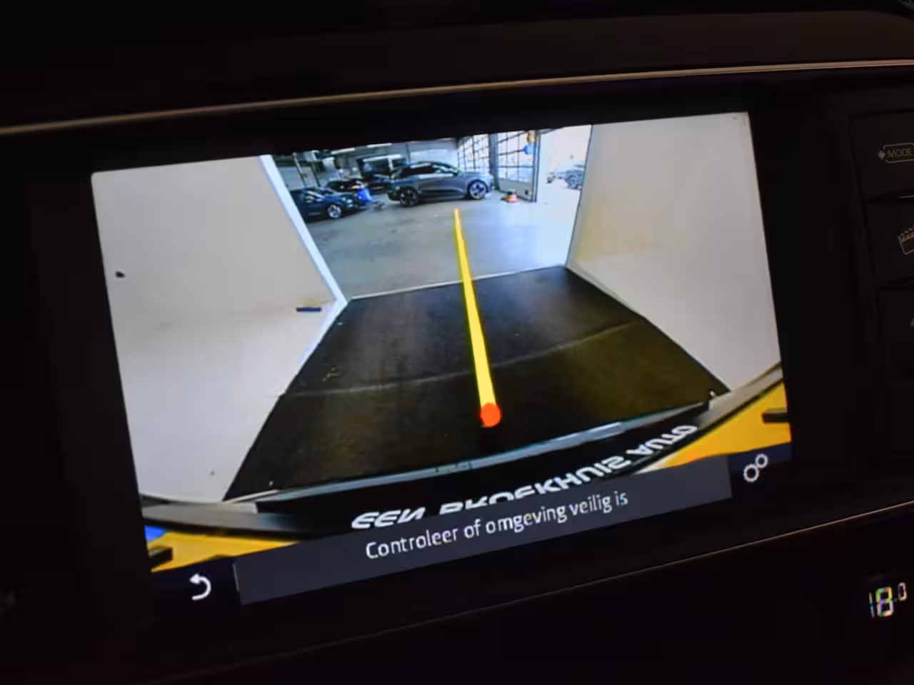 Jaguar F-Pace 2.0 Portfolio AWD 30t 300pk AUTO | Lederen bekleding | Elektrisch verstelb. voorstoelen |