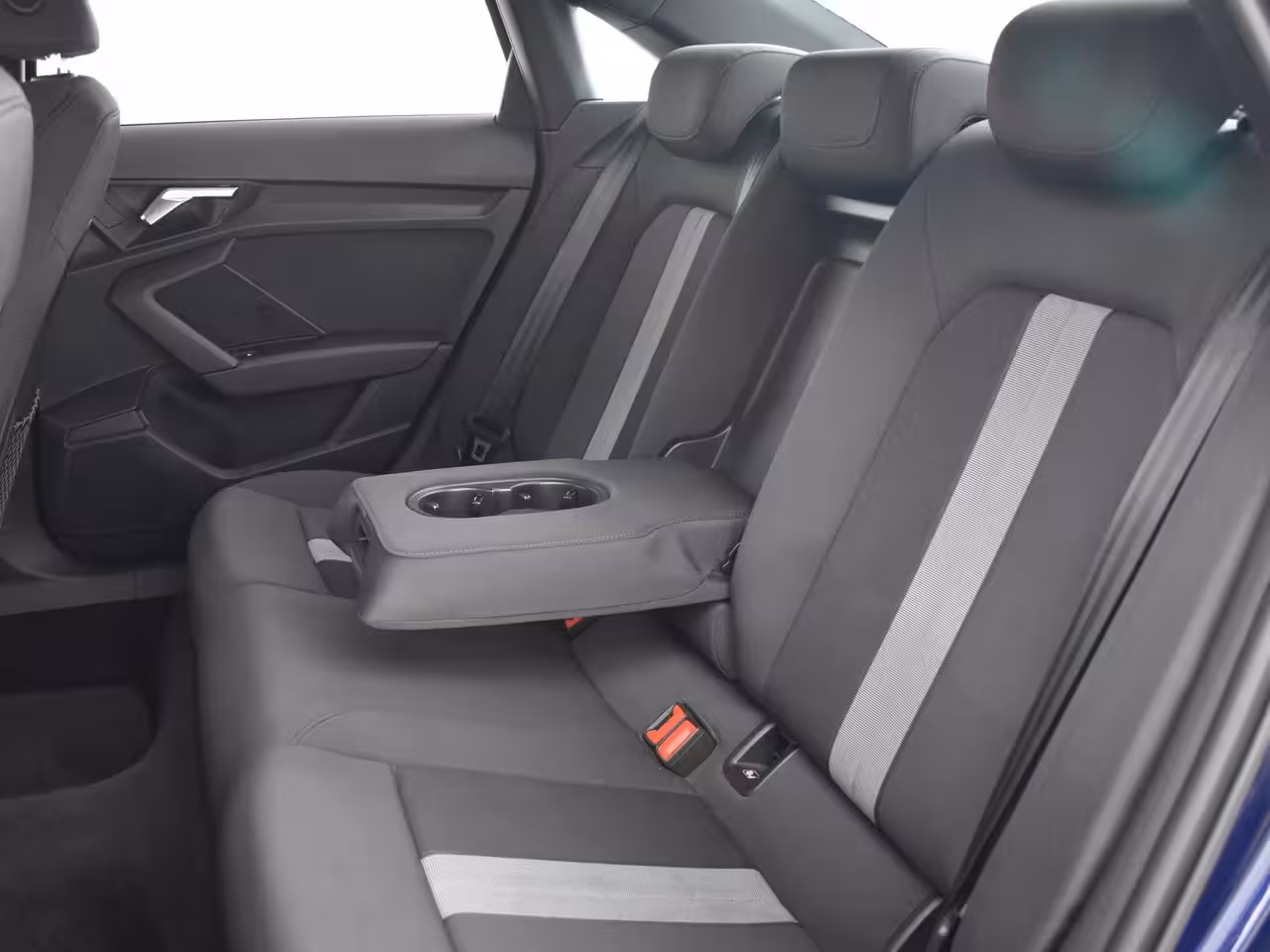 Audi A3 Limousine 35 TFSI Edition One 150PK DSG/AUTO | Elektr. Stoel l Camera | Cruise control adaptief | Ke