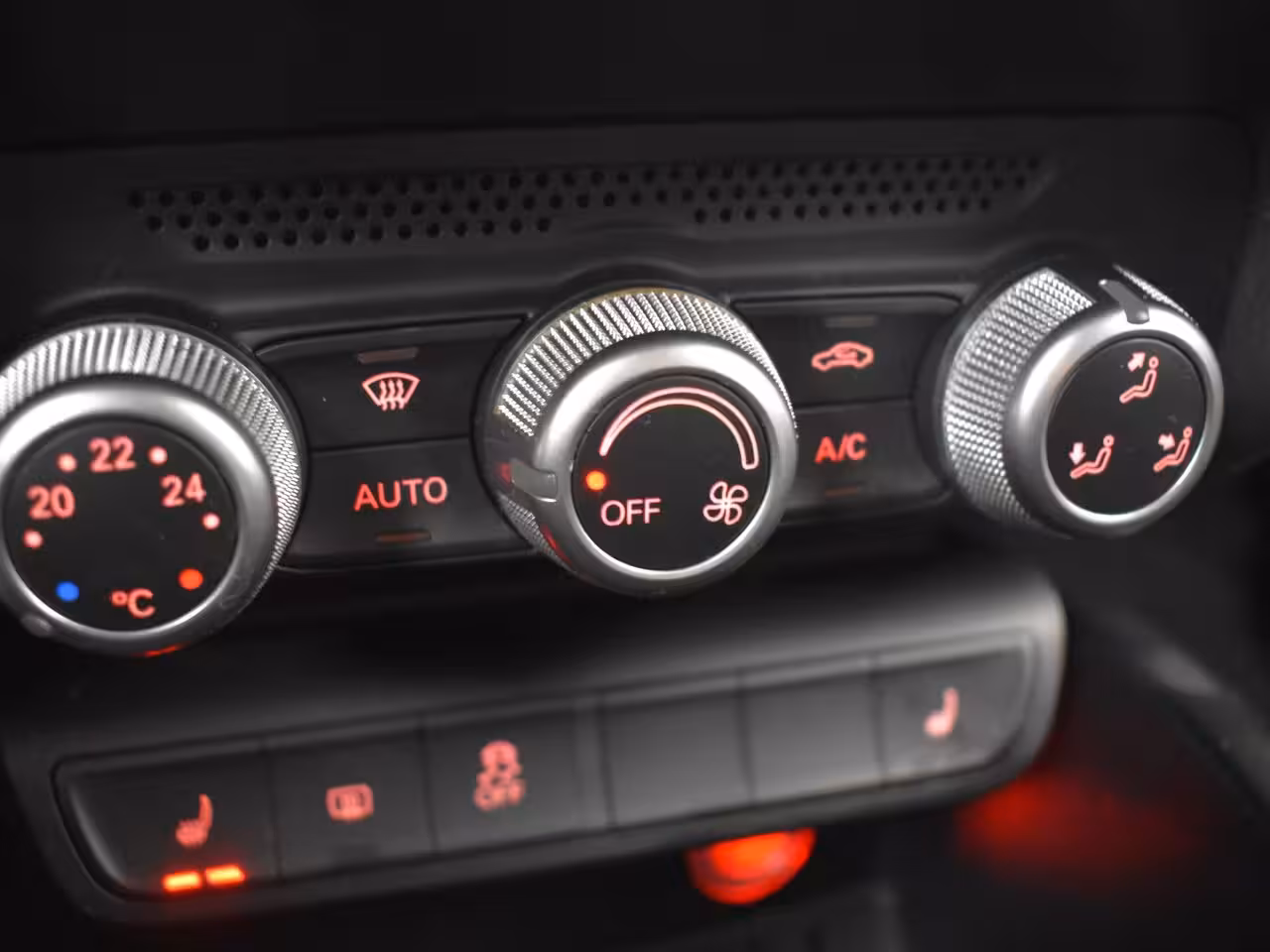 Audi A1 Sportback 1.0 TFSI S-Line Advance Sport 95Pk l Stoelverwarming l Auto. Airco | Navigatie | Cruise co