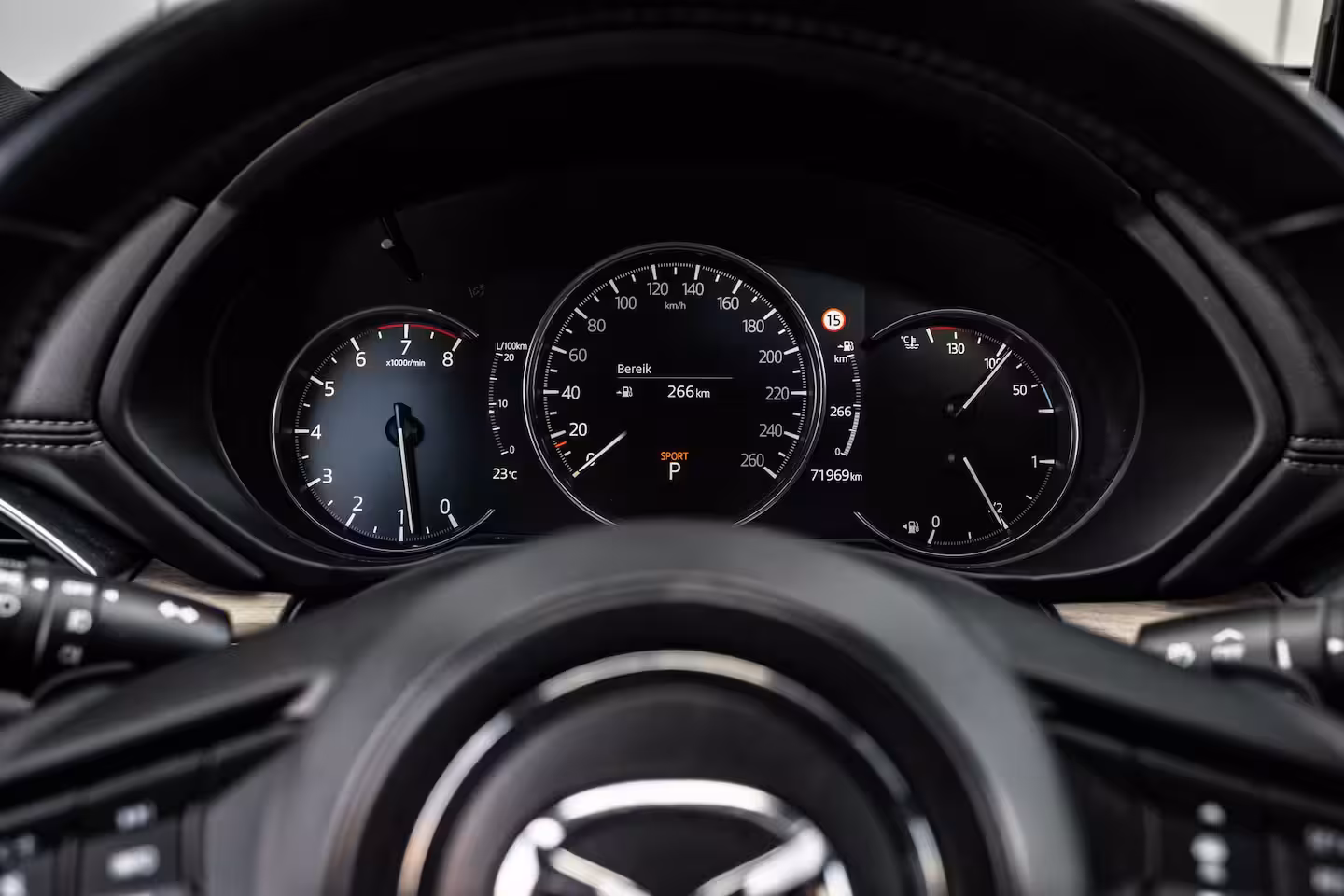 Mazda CX-5 2.5 4WD SkyActiv-G 194 Signature 194Pk AUTO | Head-up Display | Trekhaak | Rondomzicht cam