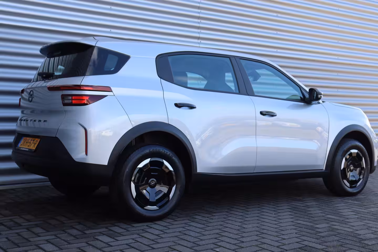 Opel Frontera ELECTRIC 44KWH 113PK EDITION AUTOMAAT / AIRCO / LED / PDC / BLUETOOTH / CRUISECONTROL / 1E