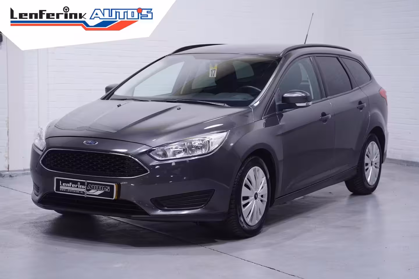 Ford Focus Wagon 1.0 Trend Airco Stoel- en stuurverwarming PDC APK tot 10/2027