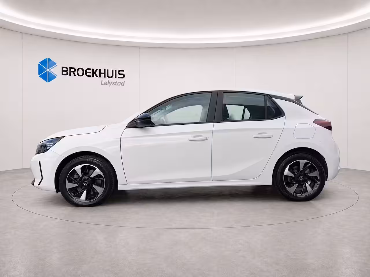 Opel Corsa Electric Corsa-e 50KWH 136PK BUSINESS EDITION SOH 100% / NAVI / CLIMA / LED / PDC / CAMERA / KEYLES