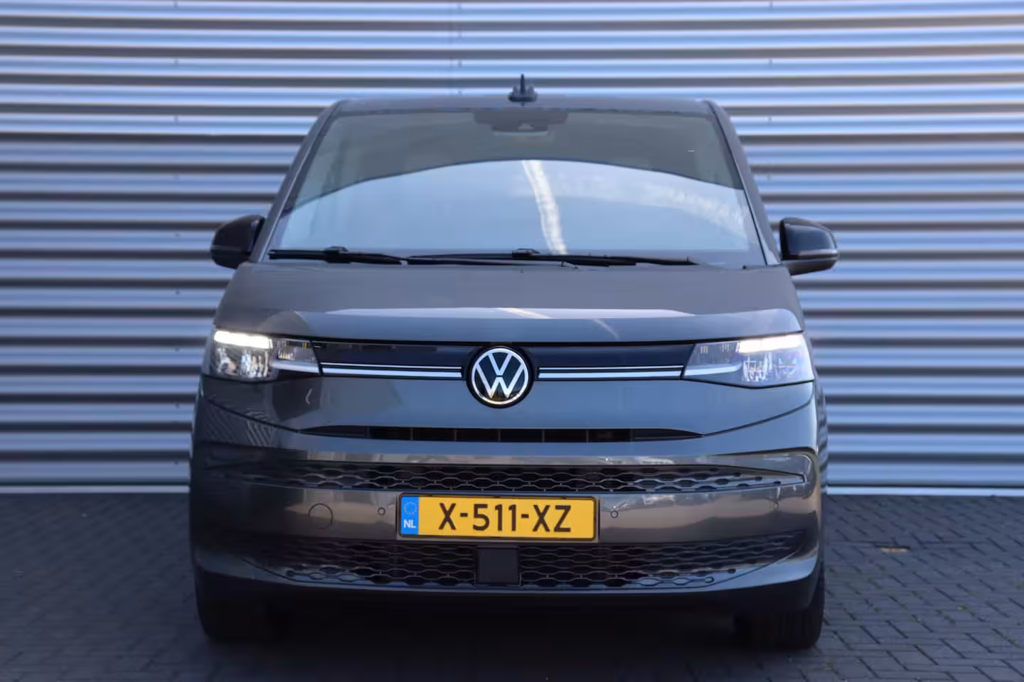 Volkswagen Multivan 1.4 e-HYBRID 217PK L2 7-ZITS BUSINESS LIFE SOH 98, 13% / NAVI / CLIMA / FULL-LED / PDC / 1
