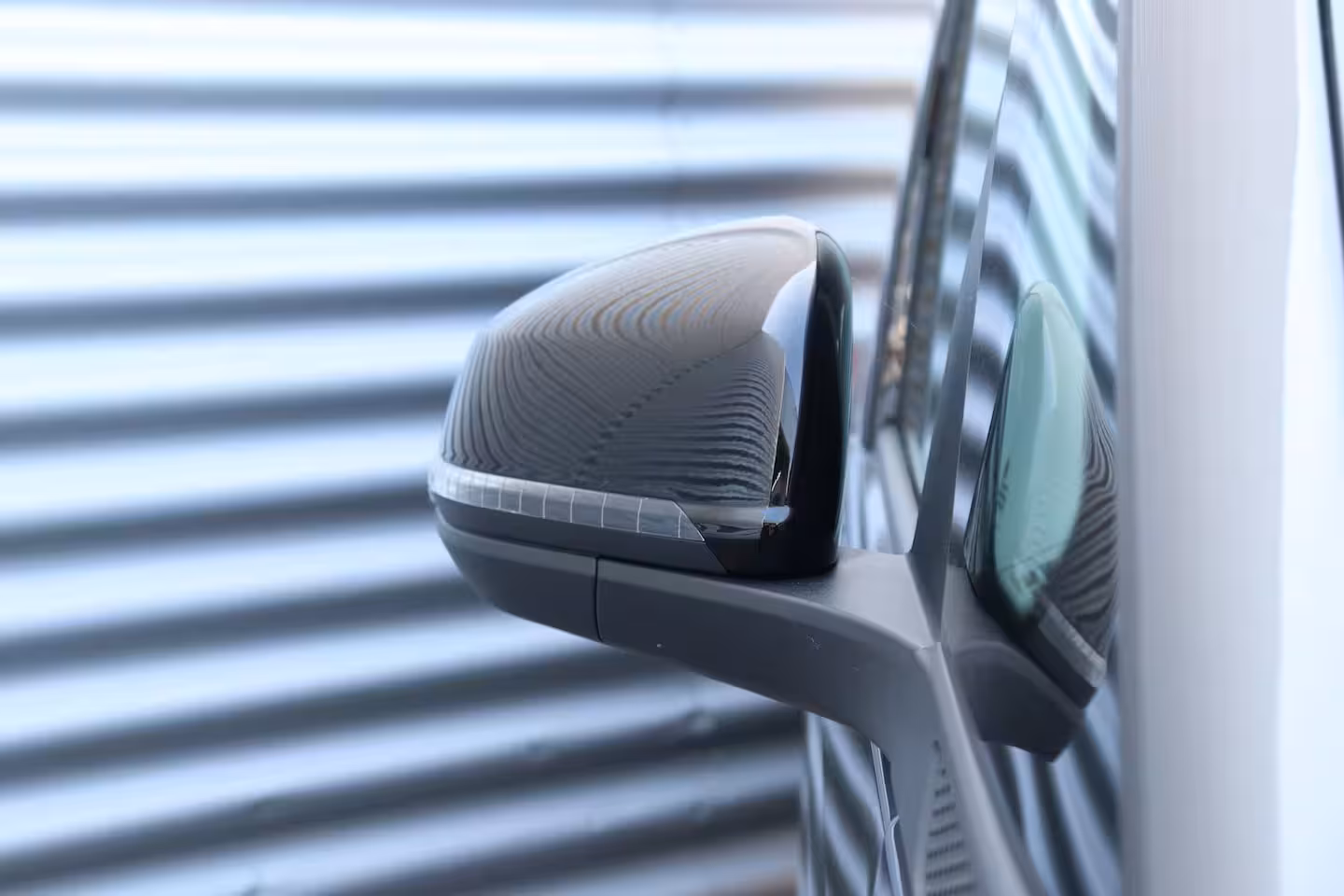 Volkswagen Multivan 1.4 e-HYBRID 217PK L2 7-ZITS BUSINESS LIFE SOH 98, 13% / NAVI / CLIMA / FULL-LED / PDC / 1