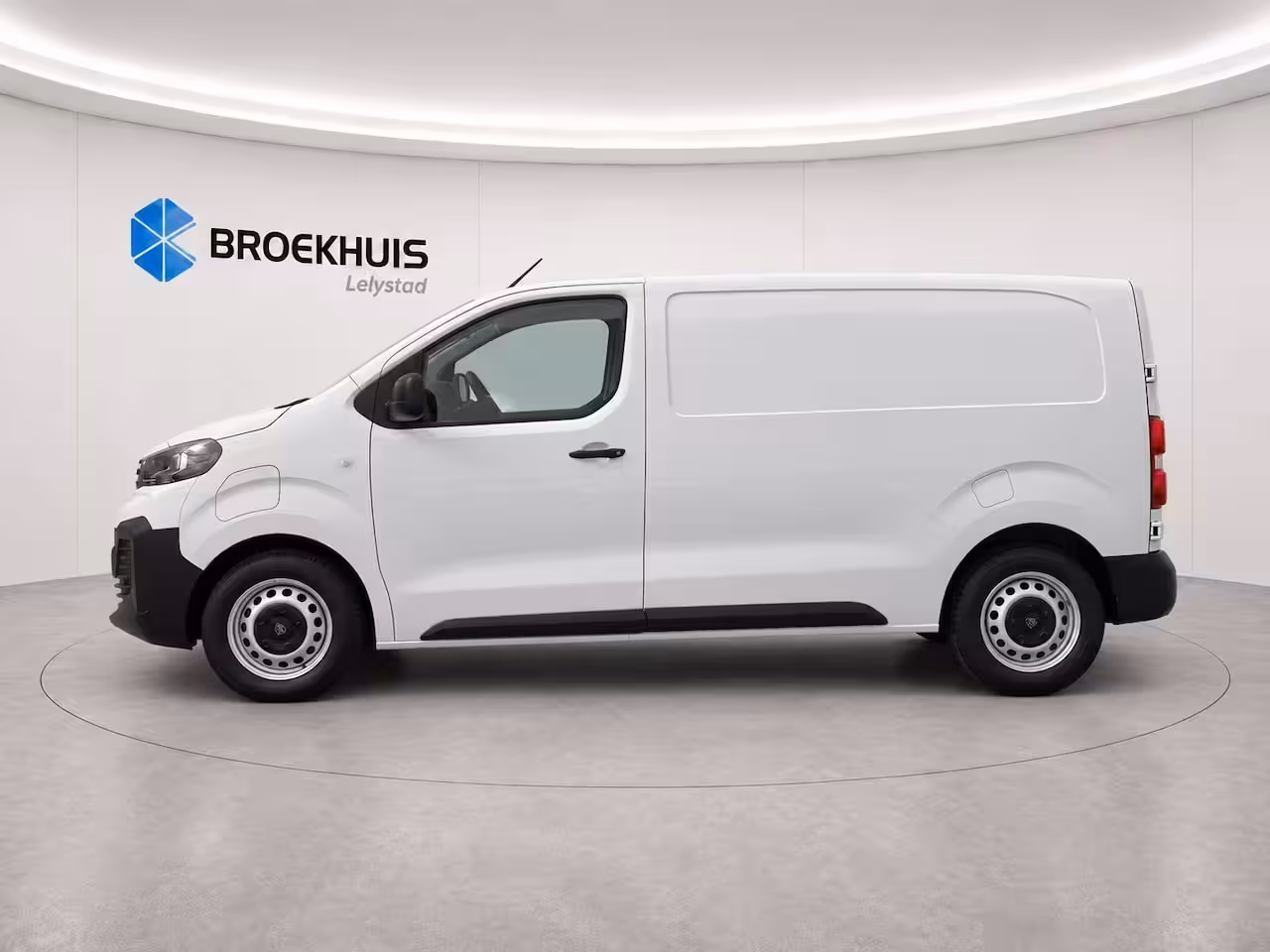 Peugeot e-Expert EV L2H1 75KWH 136PK SOH 96, 13% / NAVI / AIRCO / LED / PDC / CAMERA / APPLE CARPLAY / 1E E