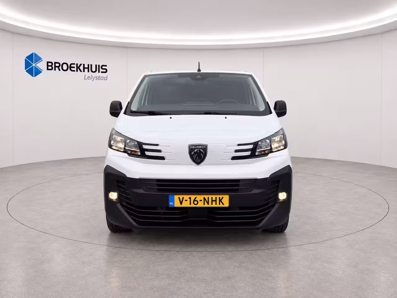 Peugeot e-Expert EV L2H1 75KWH 136PK SOH 96, 13% / NAVI / AIRCO / LED / PDC / CAMERA / APPLE CARPLAY / 1E E