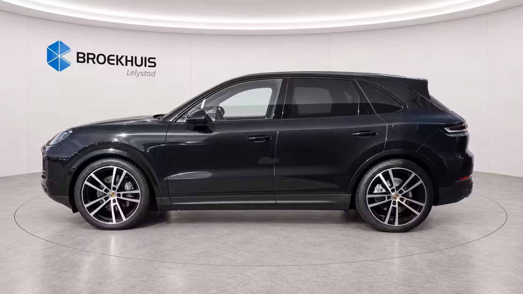 Porsche Cayenne 3.0 E-HYBRID 469PK / NAVI / LEDER / CLIMA / LED-MATRIX / 1E EIGENAAR / ORG. NL / BTW AUTO