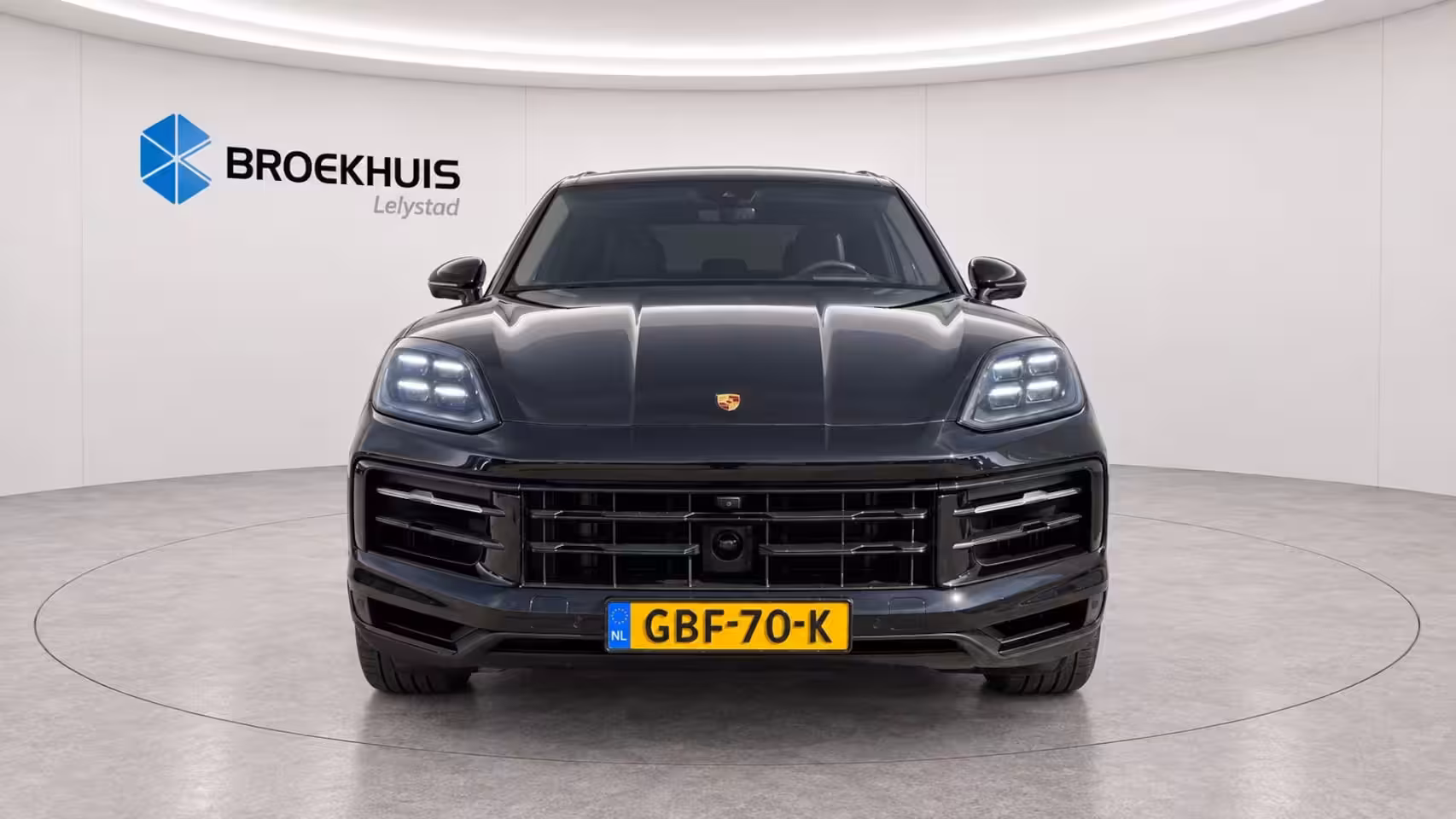 Porsche Cayenne 3.0 E-HYBRID 469PK / NAVI / LEDER / CLIMA / LED-MATRIX / 1E EIGENAAR / ORG. NL / BTW AUTO