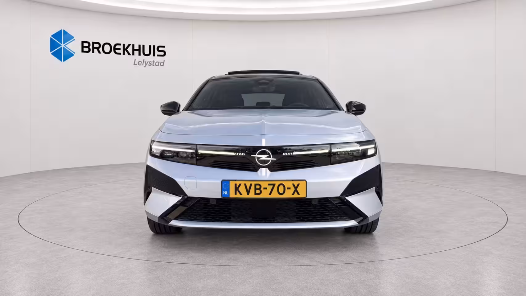Opel Astra Electric Astra-e Ultimate - | Achteruitrijcamera 180° | Adaptive Cruise control | Apple CarPlay en
