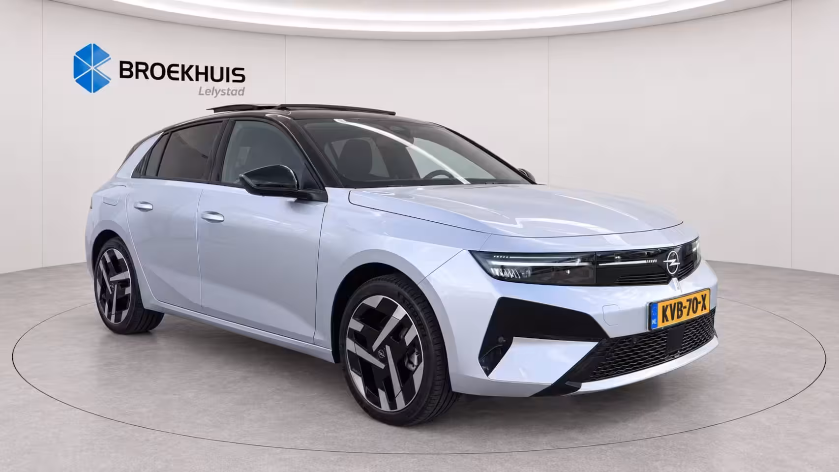 Opel Astra Electric Astra-e Ultimate - | Achteruitrijcamera 180° | Adaptive Cruise control | Apple CarPlay en