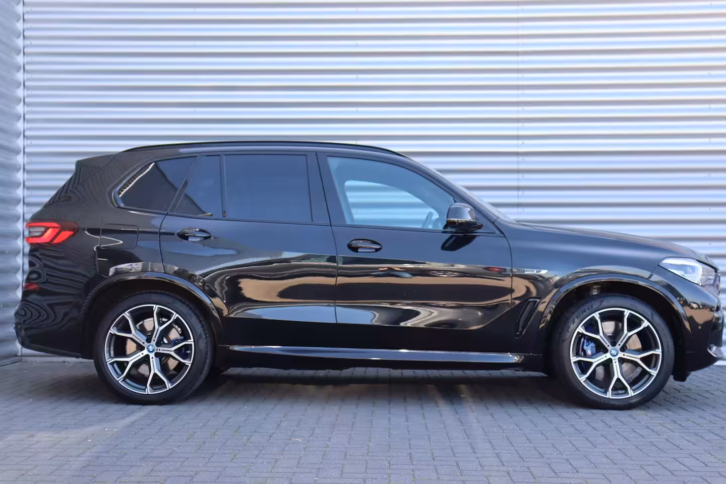 BMW X5 XDRIVE45E 394PK HIGH EXECUTIVE M-SPORT AUTOMAAT SOH 100% / NAVI / LEDER / FULL-LED / CLIMA