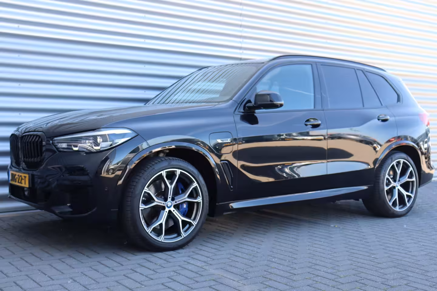 BMW X5 XDRIVE45E 394PK HIGH EXECUTIVE M-SPORT AUTOMAAT SOH 100% / NAVI / LEDER / FULL-LED / CLIMA