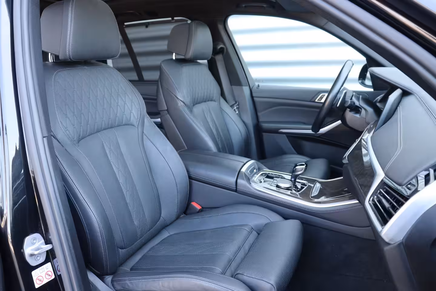 BMW X5 XDRIVE45E 394PK HIGH EXECUTIVE M-SPORT AUTOMAAT SOH 100% / NAVI / LEDER / FULL-LED / CLIMA