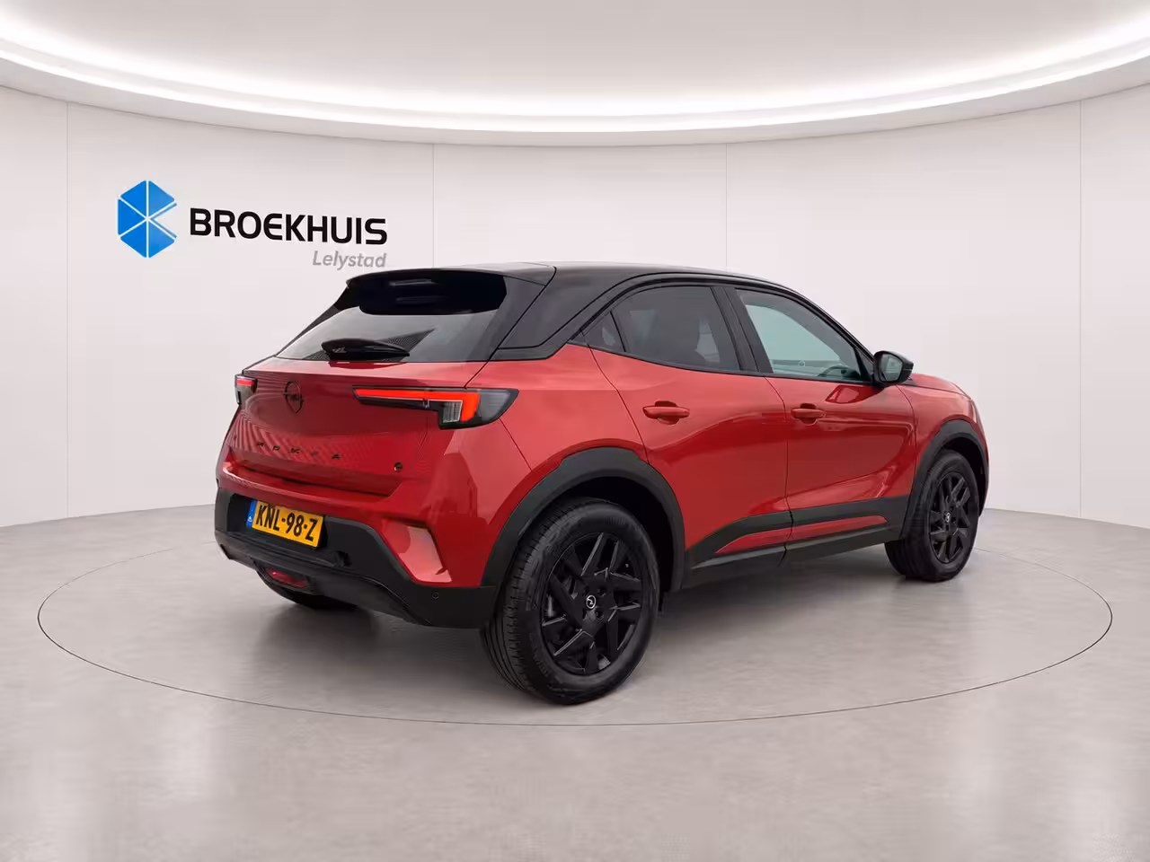 Opel Mokka-e 50KWH 136PK GS-LINE AUTOMAAT SOH 97% / NAVI / LEDER / CLIMA / LED / PDC / 17" LMV / CAMERA
